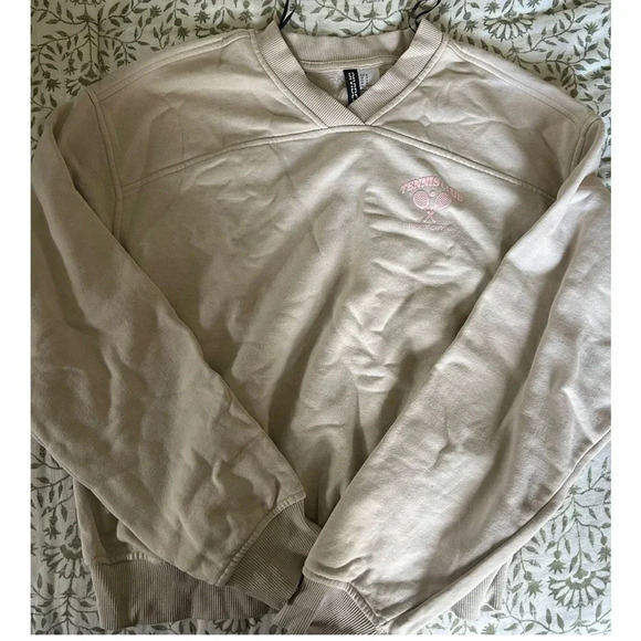 Divided Crewneck - Picture 1 of 2